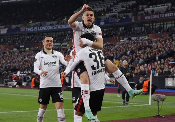 London, England, 28th April 2022. Ansgar Knauff of Eintracht Frankfurt celebrate scoring the first goal during the UEFA Europa League match at the London Stadium, London. Picture credit should read: Paul Terry Sportimage EDITORIAL USE ONLY. No use with unauthorised audio, video, data, fixture lists, club league logos or live services. Online in-match use limited to 120 images, no video emulation. No use in betting, games or single club league player publications. SPI-1667-0012