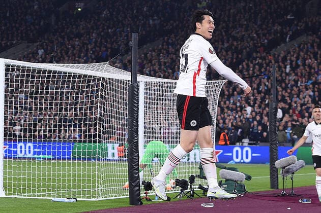 Fußball Europa League Halbfinale West Ham United - Eintracht Frankfurt am 28.04.2022 im Olympiastadion London in London Torjubel Jubel Tor zum 1:2 durch Daichi Kamada ( Frankfurt )