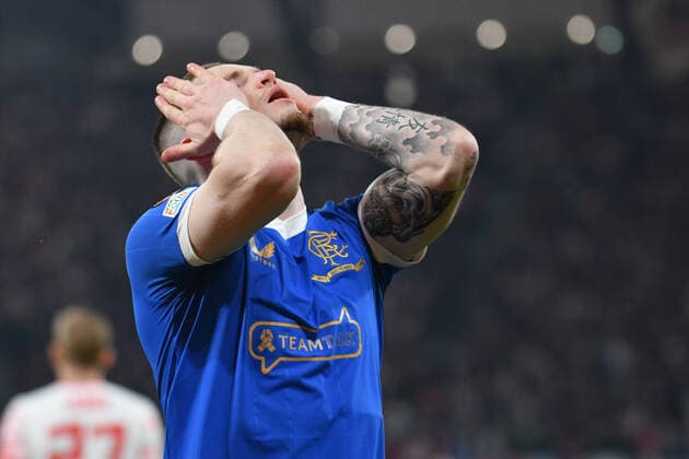 Sport Bilder des Tages Ryan Kent (Glasgow Rangers) nach vergebener Chance, RB Leipzig vs. Glasgow Rangers, Fussball, Europa League, 28.04.2022 DFB DFL REGULATIONS PROHIBIT ANY USE OF PHOTOGRAPHS AS IMAGE SEQUENCES AND OR QUASI-VIDEO RB Leipzig vs. Glasgow Rangers, Fussball, Europa League, 28.04.2022 Leipzig Copyright: xBertxHarzer xEibner-Pressefotox