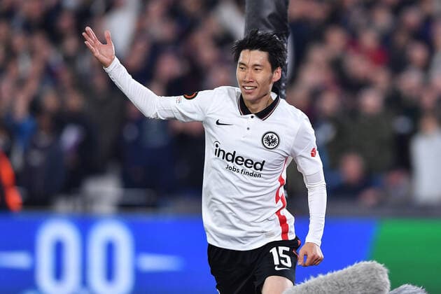 Fußball Europa League Halbfinale West Ham United - Eintracht Frankfurt am 28.04.2022 im Olympiastadion London in London Torjubel Jubel Tor zum 1:2 durch Daichi Kamada ( Frankfurt )