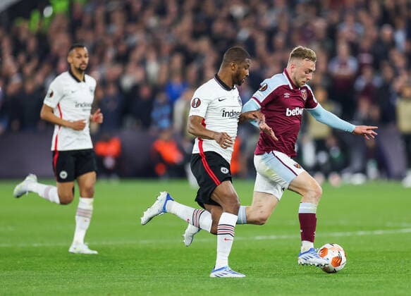 Mandatory Credit: Photo by Simon Dael Shutterstock (12914205cz) Almamy Toure of Eintracht Frankfurt and Jarrod Bowen of West Ham United West Ham United v Eintracht Frankfurt, UEFA Europa League, Semi-Final, First Leg, Football, The London Stadium, London, UK - 28 Apr 2022 EDITORIAL USE ONLY No use with unauthorised audio, video, data, fixture lists, club league logos or live services. Online in-match use limited to 120 images, no video emulation. No use in betting, games or single club league player publications. West Ham United v Eintracht Frankfurt, UEFA Europa League, Semi-Final, First Leg, Football, The London Stadium, London, UK - 28 Apr 2022 EDITORIAL USE ONLY No use with unauthorised audio, video, data, fixture lists, club league logos or live services. Online in-match use limited to 120 images, no video emulation. No use in betting, games or single club league player publications. Copyright: xSimonxDael Shutterstockx 12914205cz