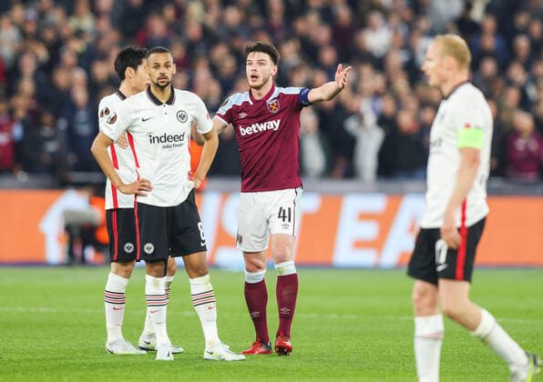Mandatory Credit: Photo by Andrew Fosker Shutterstock (12914204cd) Declan Rice of West Ham United appeals after being pushed West Ham United v Eintracht Frankfurt, UEFA Europa League, Semi-Final, First Leg, Football, The London Stadium, London, UK - 28 Apr 2022 EDITORIAL USE ONLY No use with unauthorised audio, video, data, fixture lists, club league logos or live services. Online in-match use limited to 120 images, no video emulation. No use in betting, games or single club league player publications. West Ham United v Eintracht Frankfurt, UEFA Europa League, Semi-Final, First Leg, Football, The London Stadium, London, UK - 28 Apr 2022 EDITORIAL USE ONLY No use with unauthorised audio, video, data, fixture lists, club league logos or live services. Online in-match use limited to 120 images, no video emulation. No use in betting, games or single club league player publications. Copyright: xAndrewxFosker Shutterstockx 12914204cd
