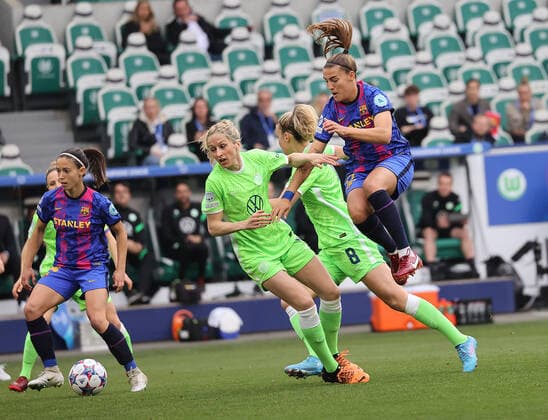 Kathrin Julia Hendrich (VfL Wolfsburg), Patri FC Barcelona, Barca 12 DFL REGULATIONS PROHIBIT ANY USE OF PHOTOGRAPHS AS IMAGE SEQUENCES AND OR QUASI-VIDEO.