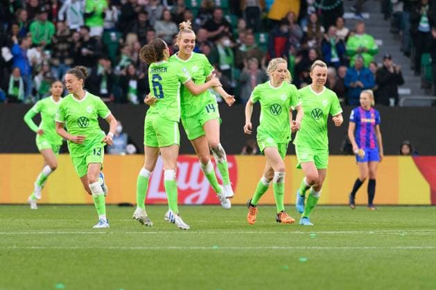 Wolfsburg, Germany, Apr 30th 2022: Jill Roord (14 VfL Wolfsburg) after she scored Wolfsburgs second goal during the UEFA Womens Champions League semifinall between VfL Wolfsburg and FC Barceloona at VW Arena in Wolfsburg, Germany. Sven Beyrich SPP VfL Wolfsburg v FC Barcelona, Barca - UEFA Womens Champions League - VW Arena 