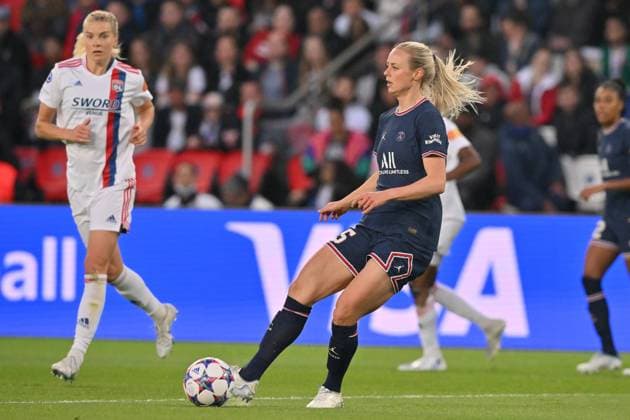 Parc des Princes Amanda Ilestedt ( 15 Paris Saint-Germain) during the UEFA Womens Champions League semifinal between Paris Saint-Germain FC and Olympique Lyonnais at Parc des Princes in Paris, France Cristiano Mazzi SPP Paris Saint-Germain FC v Olympique Lyonnais - UEFA Womens Champions League semifinal - Parc des Princes - Paris, France 