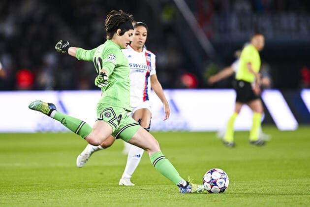 Charlotte Voll (PSG) FOOTBALL : PSG vs OL feminines - 1 2 finale retour League des Champions - 30 04 2022 JBAutissier Panoramic 