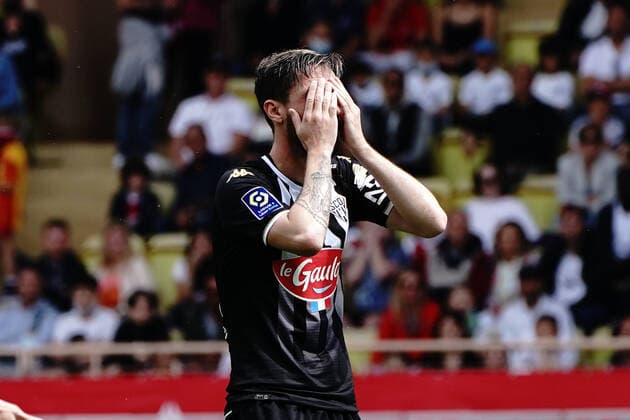 Deception - Marin Jakolis (Sco Angers) FOOTBALL : AS Monaco vs Angers - Ligue 1 Uber Eats - Monaco - 01 05 2022 NorbertScanella Panoramic 