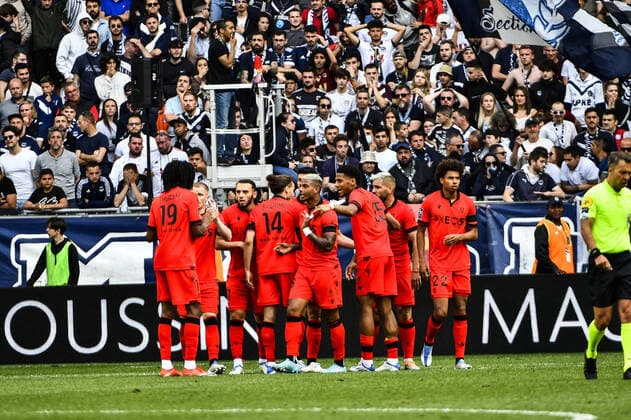 Joie but Andy Delort (ogc) FOOTBALL : Bordeaux vs Nice - 35eme Journee de L1 Ubereats - Bordeaux - 01 05 2022 ThierryBreton Panoramic 