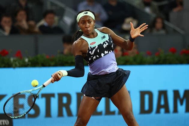 May 2, 2022, MADRID, MADRID, SPAIN: Cori Gauff of United States in action against Simona Halep of Romania during the Mutua Madrid Open 2022 celebrated at La Caja Magica on May 02, 2022, in Madrid, Spain. MADRID SPAIN - ZUMAa181 20220502_zaa_a181_174 Copyright: xOscarxJ.xBarrosox