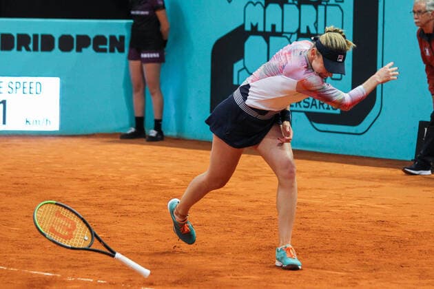 Sport Themen der Woche KW18 May 3, 2022, Madrid, Spain: EKATERINA ALEXANDROVA from Russia in action against M. Bouzkova from the Czech Republic during the Mutua Madrid Open 2022 at La Caja Magica in Madrid, Spain. Alexandrova won 6:8, 6:0, 7:5. MADRID SPAIN - ZUMAa181 20220503_zaa_a181_071 Copyright: xIrinaxR.xHipolitox