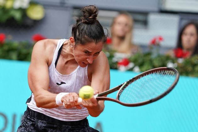 Mutua Madrid Open - Day Six Sara Sorribes Tormo of Spain in action against Daria Kasatkina of Russia in her third round match on Day 6 of the Mutua Madrid Open at La Caja Magica on May 03, 2022 in Madrid, Spain Madrid Spain  Copyright: xOscarxGonzalezx originalFilename:gonzalez-notitle220503_npEOU.jpg