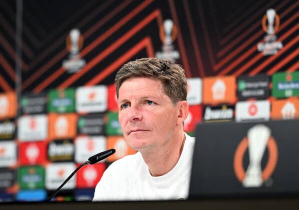 04.05.2022, xjhx, Fussball UEFA Europa League, Eintracht Frankfurt - Training und Pressekonferenz emspor, v.l. Trainer Oliver Glasner (Eintracht Frankfurt) zautz (DFL DFB REGULATIONS PROHIBIT ANY USE OF PHOTOGRAPHS as IMAGE SEQUENCES and or QUASI-VIDEO) Frankfurt am Main