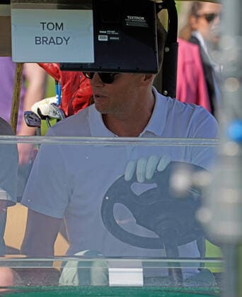May 4, 2022, Miami, USA: 04.05.2022, Miami International Autodrome, Miami, FORMULA 1 CRYPTO.COM MIAMI GRAND PRIX& xA;,im Bild& xA;Football Star Tom Brady. Formula 1 Championship - FORMULA 1 CRYPTO.COM MIAMI GRAND PRIX, Miami, USA  - ZUMAl164 20220504_zsa_l164_086 Copyright: xHasanxBratic Avensimagesx