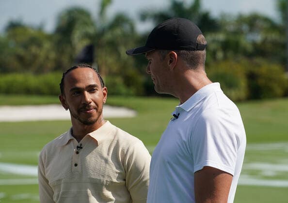 04.05.2022, Miami International Autodrome, Miami, FORMULA 1 CRYPTO.COM MIAMI GRAND PRIX ,im Bild Lewis Hamilton (GBR), Mercedes-AMG Petronas Formula One Team, Football Star Tom Brady  Copyright: xHasanxBratic avensimagesx xipa-ax xx 0