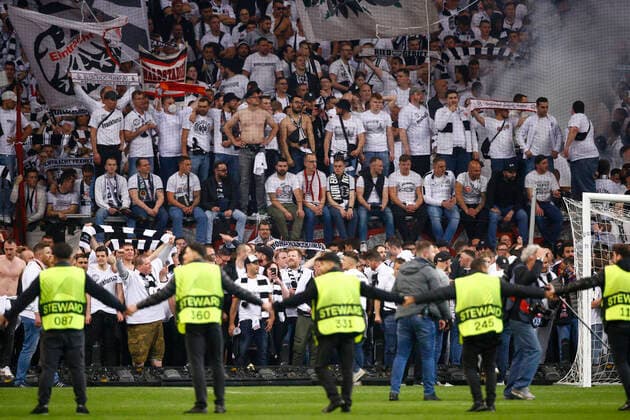 Eintracht Frankfurt v West Ham United UEFA Europa League Riot police are deployed eventually as the Eintracht Frankfurt fans celebrate victory by invading the pitch and goading the West Ham fans at the end of the UEFA Europa League Semi-Final Second Leg match at the Deutsche Bank Park, Frankfurt Content Not Available For UK Newspapers Copyright: xPaulxChestertonx FIL-16873-0151 UK Newspapers OUT