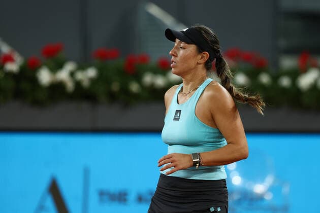 May 6, 2022, MADRID, MADRID, SPAIN: Jessica Pegula of United States in action against Jil Teichmann of Switzerland during the Mutua Madrid Open 2022 celebrated at La Caja Magica on May 05, 2022, in Madrid, Spain. MADRID SPAIN - ZUMAa181 20220506_zaa_a181_060 Copyright: xOscarxJ.xBarrosox