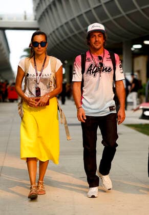14 Fernando Alonso (ESP, BWT Alpine F1 Team) and his girlfriend Linda Morselli, F1 Grand Prix of Miami at Miami International Autodrome on May 5, 2022 in Miami, United States of America. (Photo by HOCH ZWEI) Miami United States of America