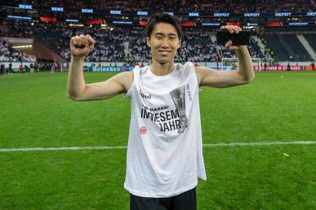Fußball - Europa League - Halbfinale Eintracht Frankfurt - West Ham United am 05.05.2022 im Deutsche Bank Park in Frankfurt Daichi Kamada (Frankfurt 15) jubelt und freut sich über den Sieg