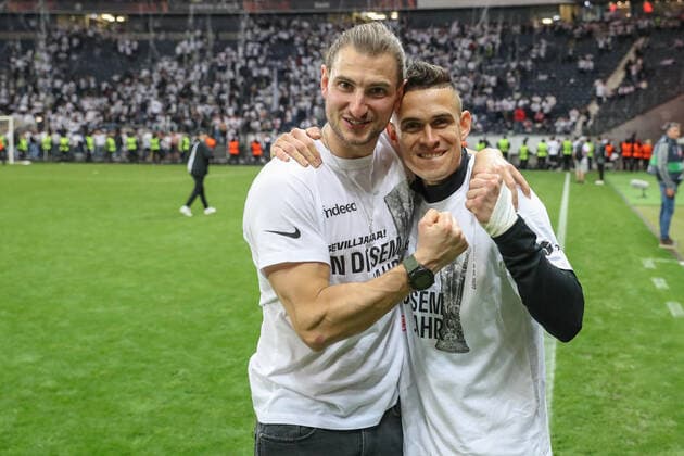 Fußball - Europa League - Halbfinale Eintracht Frankfurt - West Ham United am 05.05.2022 im Deutsche Bank Park in Frankfurt Rafael Santos Borre (Frankfurt 19) freut sich über den Einzug ins Finale