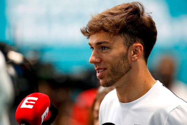 10 Pierre Gasly (FRA, Scuderia AlphaTauri), F1 Grand Prix of Miami at Miami International Autodrome on May 6, 2022 in Miami, United States of America. (Photo by HOCH ZWEI) Miami United States of America