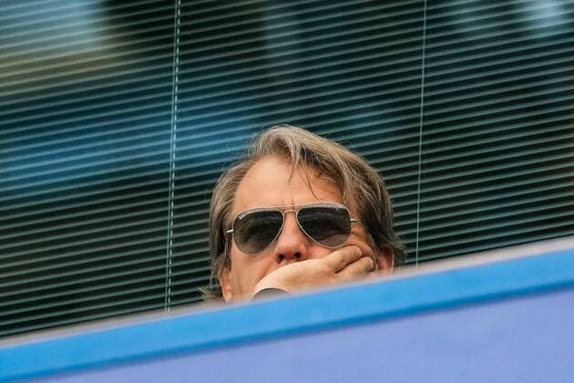 Sport Themen der Woche KW18 Sport Bilder des Tages Mandatory Credit: Photo by Dave Shopland Shutterstock (12926558ao) New Chelsea manager Todd Boehly watches his team at Stamford Bridge Chelsea v Wolverhampton Wanderers, Premier League, Football, Stamford Bridge, London, UK - 07 May 2022 EDITORIAL USE ONLY No use with unauthorised audio, video, data, fixture lists, club league logos or live services. Online in-match use limited to 120 images, no video emulation. No use in betting, games or single club league player publications. Chelsea v Wolverhampton Wanderers, Premier League, Football, Stamford Bridge, London, UK - 07 May 2022 EDITORIAL USE ONLY No use with unauthorised audio, video, data, fixture lists, club league logos or live services. Online in-match use limited to 120 images, no video emulation. No use in betting, games or single club league player publications.  Copyright: xDavexShopland Shutterstockx 12926558ao
