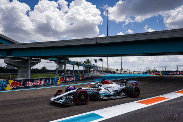 63 RUSSELL George (gbr), Mercedes AMG F1 Team W13, action during the Formula 1 Crypto.com Miami Grand Prix 2022, 5th round of the 2022 FIA Formula One World Championship, WM, Weltmeisterschaft on the Miami International Autodrome, from May 6 to 8, 2022 in Miami Gardens, Florida, United States of America - F1 - MIAMI GRAND PRIX 2022 DPPI Panoramic  00122013__DE_9867.JPG_