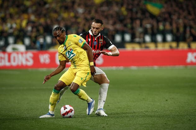 Amine Gouiri (Nice) vs Samuel Moutoussamy (Nantes) FOOTBALL : Finale de la Coupe de France - OGC Nice vs FC Nantes - 07 05 2022 AurelienMorissard Panoramic 