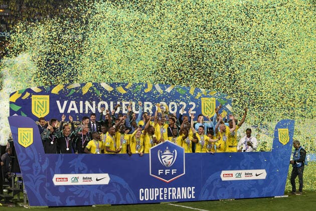 Joie des joueurs du FC Nantes - Remise de Coupe - trophee FOOTBALL : Nice Vs Nantes - Coupe de France - Finale - 07 05 2022 MichaelBaucher Panoramic 
