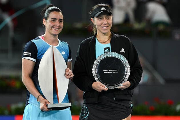 2022 ATP, Tennis Herren WTA, Tennis Damen Madrid Open Ons Jabeur (TUN) and Jessica Pegula (USA)