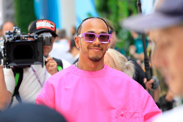 MIAMI GARDENS, FL - MAY 08: Mercedes-AMG Petronas driver Lewis Hamilton (44) of Great Britain comes into the paddock before the first running of the Crypto.com Miami Grand Prix on May 8, 2022 at the Miami International Autodrome in Miami Gardens, Florida. (Photo by David J. Griffin Icon Sportswire) AUTO: MAY 08 F1 - Miami Grand Prix Icon95322050801231