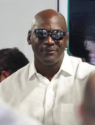 Sport Bilder des Tages FORMULA 1 CRYPTO.COM MIAMI GRAND PRIX 08.05.2022, Miami International Autodrome, Miami, FORMULA 1 CRYPTO.COM MIAMI GRAND PRIX ,im Bild Basketballstar Michael Jordan
