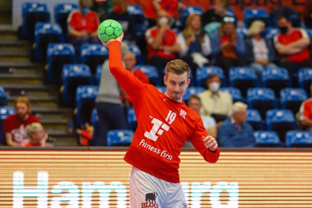 Handball I Herren I Saison 2021 2022 I Liqui Moly HBL I 29. Spieltag I HSV Hamburg - TUS N-Lübbecke I 08.05.2022 Jonas Gertges (19, HSV Hamburg) *** Handball I Men I Season 2021 2022 I Liqui Moly HBL I 29 Matchday I HSV Hamburg TUS N Lübbecke I 08 05 2022 Jonas Gertges 19, HSV Hamburg Copyright: xLobeca RalfxHomburgx