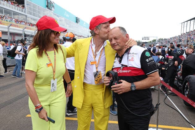 VASSEUR Frederic (fra), Team Principal of Alfa Romeo F1 Team ORLEN, portrait, with Lapo Elkann, starting grid, grille de depart, during the Formula 1 Crypto.com Miami Grand Prix 2022, 5th round of the 2022 FIA Formula One World Championship, WM, Weltmeisterschaft on the Miami International Autodrome, from May 6 to 8, 2022 in Miami Gardens, Florida, United States of America - F1 - MIAMI GRAND PRIX 2022 - RACE DPPI Panoramic GOOD0083