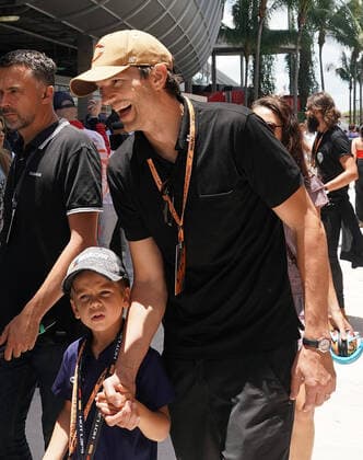 FORMULA 1 CRYPTO.COM MIAMI GRAND PRIX 08.05.2022, Miami International Autodrome, Miami, FORMULA 1 CRYPTO.COM MIAMI GRAND PRIX ,im Bild Schauspieler Ashton Kutscher