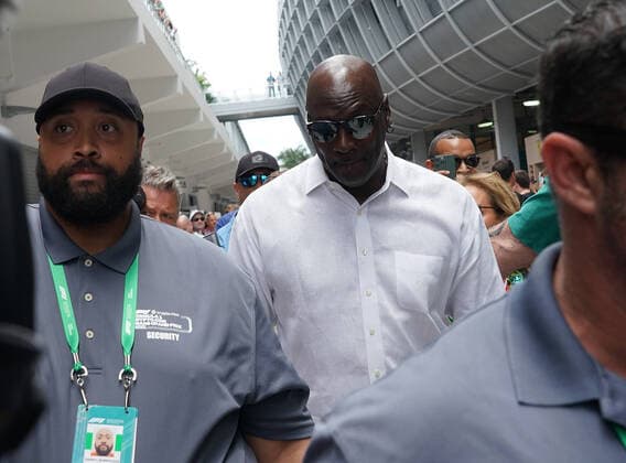 FORMULA 1 CRYPTO.COM MIAMI GRAND PRIX 08.05.2022, Miami International Autodrome, Miami, FORMULA 1 CRYPTO.COM MIAMI GRAND PRIX ,im Bild Basket Superstar Michael Jordan