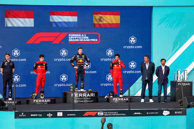 16 Charles Leclerc (MCO, Scuderia Ferrari), 1 Max Verstappen (NLD, Oracle Red Bull Racing), 55 Carlos Sainz (ESP, Scuderia Ferrari), F1 Grand Prix of Miami at Miami International Autodrome on May 8, 2022 in Miami, United States of America. (Photo by HOCH ZWEI) Miami United States of America