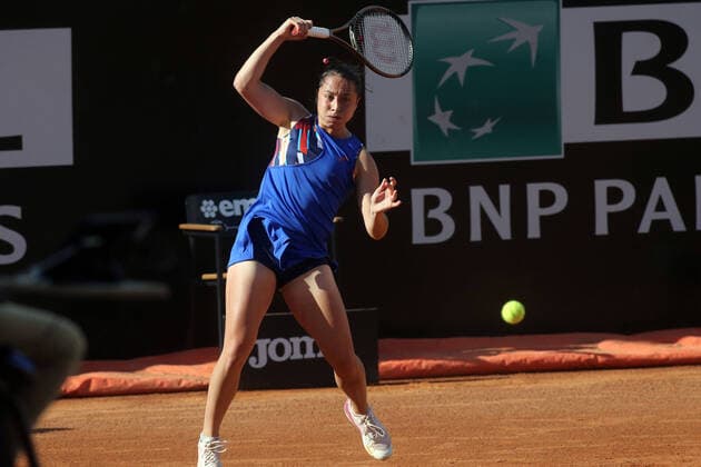 ROME, ITALY - MAY 09: Elisabetta Cocciaretto of Italy plays a forehand against Belinda Bencic of Switzerland during their single women round match in the Internazionali BNL D Italia at Foro Italico on May 09, 2022 in Rome, Italy.  Copyright: xMarcoxIacobuccix xipa-agency.netx xMarcoxIacobuccix 0