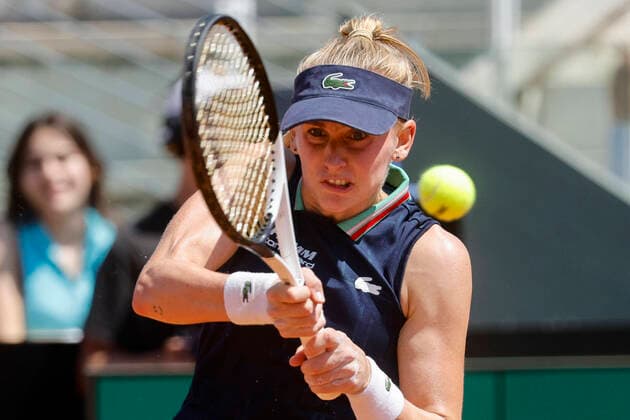May 11, 2022, ROME, ITALY: Jil Teichmann of Switzerland in action against Karolina Pliskova of the Czech Republic, during their women™s singles second round match at the Italian Open tennis tournament in Rome, Italy, 11 May 2022..ANSA FABIO FRUSTACI ROME ITALY - ZUMAa110 20220511_zaf_a110_022 Copyright: xFabioxFrustacix
