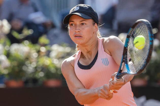 May 11, 2022, ROME, ITALY: Yulia Putintseva of Kazakhstan in action against Garbine Muguruza of Spain, during their women™s singles second round match at the Italian Open tennis tournament in Rome, Italy, 11 May 2022..ANSA FABIO FRUSTACI Italian Open tennis tournament  - ZUMAa110 20220511_zaf_a110_094 Copyright: xFabioxFrustacix