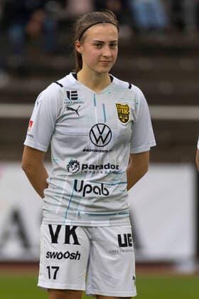 220511 Umeas Vilma Koivisto under fotbollsmatchen i Damallsvenskan mellan Djurgarden och Umea den 11 maj 2022 i Stockholm. Copyright: MICHAELxCAMPANELLA BB220511BB353