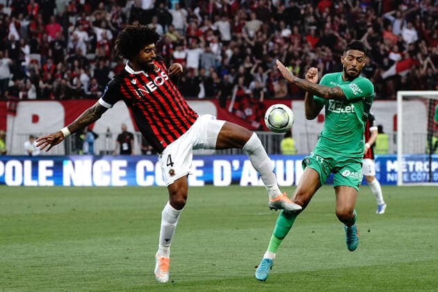 Denis Bouanga (AS Saint Etienne) - Dante (OGC Nice) FOOTBALL : OGC Nice vs AS Saint Etienne - Ligue 1 Uber Eats - Nice - 11 05 2022 NorbertScanella Panoramic 