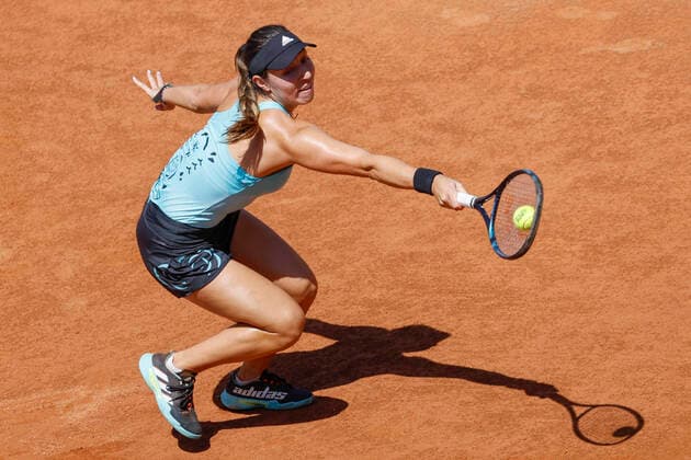 Sport Bilder des Tages May 12, 2022, ROME, ITALY: Jessica Pegula of US in action against Aryna Sabalenka of Russia, during their women™s singles third round match at the Italian Open tennis tournament in Rome, Italy, 12 May 2022..ANSA FABIO FRUSTACI ROME ITALY - ZUMAa110 20220512_zaf_a110_016 Copyright: xFabioxFrustacix
