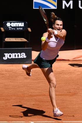 Mandatory Credit: Photo by Fabrizio Corradetti LiveMedia Shutterstock (12938540l) Arena Sabalenka (BLR) Tennis Internationals Internazionali BNL d Italia - Women s quarter-finals - Sabalenka vs Anisimova, Foro Italico, Rome, Italy - 13 May 2022 Tennis Internationals Internazionali BNL d Italia - Women s quarter-finals - Sabalenka vs Anisimova, Foro Italico, Rome, Italy - 13 May 2022  Copyright: xFabrizioxCorradetti LiveMedia Shutterstockx 12938540l