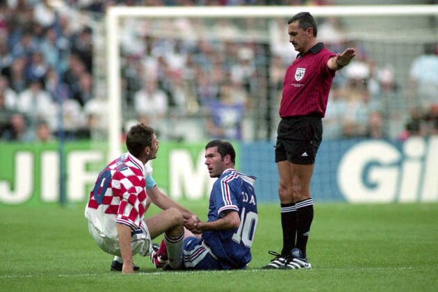 ZVONIMIR BOBAN, Croazia, ZINEDINE ZIDANE, Francia, JOSE MARIA GARCIA ARANDA, Arbitro, Referee, FIFA World Cup, WM, Weltmeisterschaft, Fussball France 1998, Semi Final, France vs Croatia 2-1, Saint-Denis CAMPIONATI MONDIALI FRANCIA 1998 - SEMI FINALE FRANCIA-CROAZIA 2