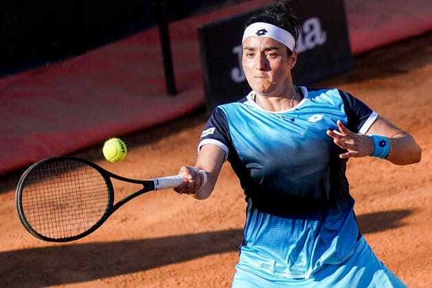 Internazionali BNL D Italia 2022 - Day Six Ons Jabeur in action during the Internazionali BNL D Italia 2022 match between Ons Jabeur and Maria Sakkari - Day Six on May 13, 2022 at Foro Italico in Rome, Italy. Rome Roma Italy  Copyright: xGiuseppexMaffiax originalFilename:maffia-internaz220513_npqyp.jpg