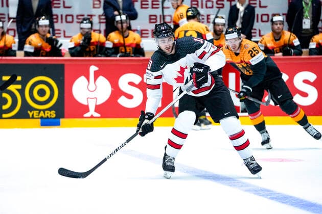 HELSINKI, FINLAND - MAY 13: Nicolas Roy of Canada in action during the 2022 IIHF Ice hockey, Eishockey World Championship, WM, Weltmeisterschaft match between Germany and Canada at Helsinki Ice Hall on May 13, 2022 in Helsinki, Finland. Helsinki Helsinki Ice Hall Uusimaa Finland Copyright: xJustPictures.ch JarixPestelaccix