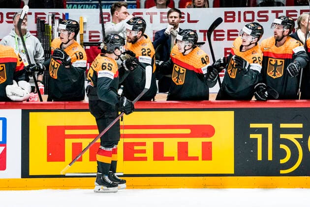 HELSINKI, FINLAND - MAY 13: Marc Michaelis of Germany celebrates his goal with the team during the 2022 IIHF Ice hockey, Eishockey World Championship, WM, Weltmeisterschaft match between Germany and Canada at Helsinki Ice Hall on May 13, 2022 in Helsinki, Finland. Helsinki Helsinki Ice Hall Uusimaa Finland Copyright: xJustPictures.ch JarixPestelaccix