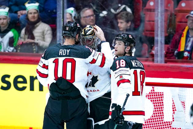 HELSINKI, FINLAND - MAY 13: Nicolas Roy of Canada (L) celebrates victory with goalkeeper Logan Thompson of Canada and Dawson Mercer of Canada (R) during the 2022 IIHF Ice hockey, Eishockey World Championship, WM, Weltmeisterschaft match between Germany and Canada at Helsinki Ice Hall on May 13, 2022 in Helsinki, Finland. Helsinki Helsinki Ice Hall Uusimaa Finland Copyright: xJustPictures.ch JarixPestelaccix
