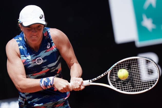 Iga Swiatek in action during the Internazionali BNL D Italia match between Iga Swiatek and Aryna Sabalenka on 14 May 2022 at Foro Italico, Rome. Copyright: xGiuseppexMaffiax 31980278