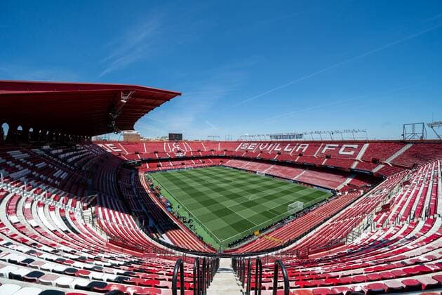 Sport Bilder des Tages SOCCER - UEFA EL, Frankfurt vs Glasgow SEVILLA,SPAIN,17.MAY.22 - SOCCER - UEFA Europa League, final, Eintracht Frankfurt vs Glasgow Rangers, preview. Image shows an overview of the Estadio Ramon Sanchez Pizjuan.  GEPAxpictures xJohannesxFriedl